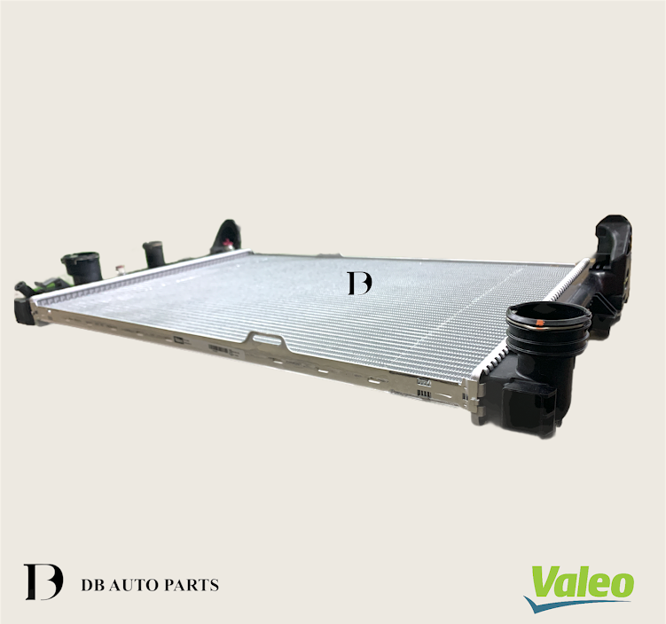 VALEO MERCEDES BENZ C-CLASS W204 C200 C230 E-CLASS W212 E300 E350 RADIATOR (2045004303)(2045002803)