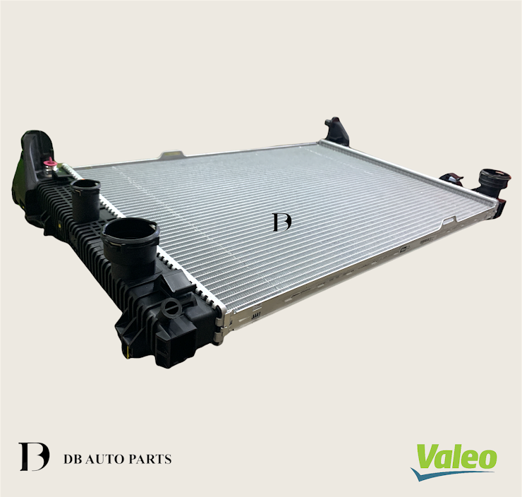 VALEO MERCEDES BENZ C-CLASS W204 C200 C230 E-CLASS W212 E300 E350 RADIATOR (2045004303)(2045002803)