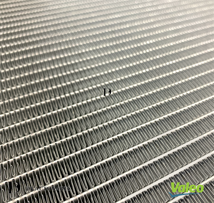 VALEO MERCEDES BENZ C-CLASS W204 C200 C230 E-CLASS W212 E300 E350 RADIATOR (2045004303)(2045002803)