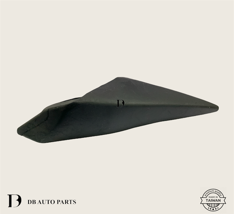 TAIWAN MERCEDES BENZ E-CLASS 124 SALOON COUPE W124 SIDE MIRROR TRIANGLE RUBBER (LEFT)	(1248110361)